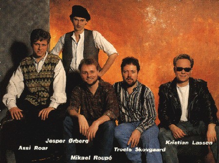 [BAND PICTURE]