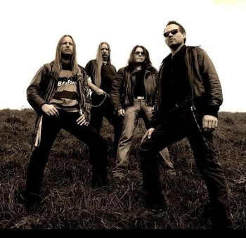 [BAND PICTURE]