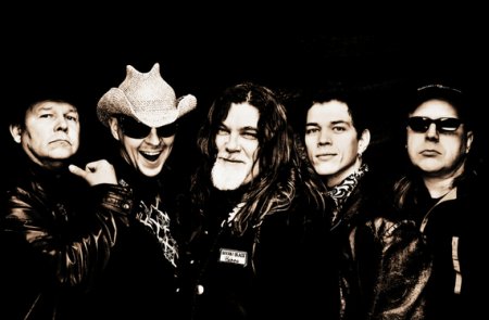 [BAND PICTURE]