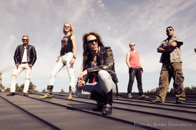 [BAND PICTURE]