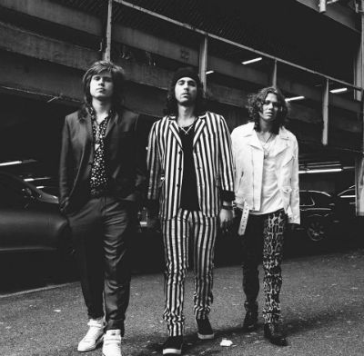[BAND PICTURE]